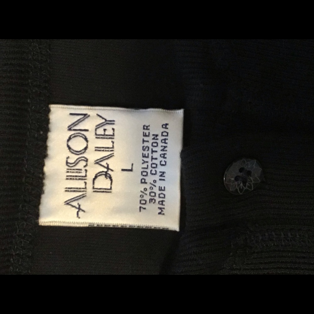 Allison Daley Women’s Blouse - Picture 5 of 5